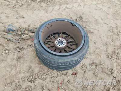 Zdjęcie 13 z 14 samochodu: 2025 BMW X5 M COMPETITION VIN:5YM13ET08S9X93235 - miniatura
