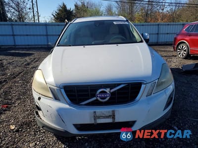 Piąte zdjęcie samochodu w środku: 2010 VOLVO XC60 T6 VIN:YV4992DZ8A2021649 - miniatura