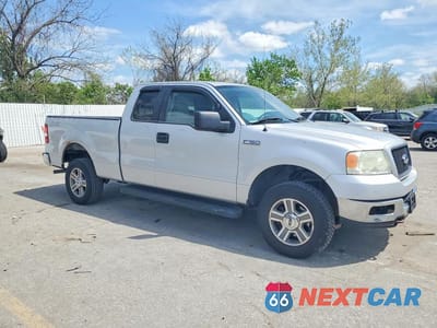 Czwarte zdjęcie samochodu z boku: 2005 FORD F150 VIN:1FTPX14555FA70183 - miniatura
