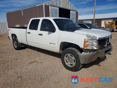 Czwarte zdjęcie samochodu z boku: 2011 CHEVROLET SILVERADO K2500 HEAVY DUTY LT VIN:1GC1KXCG0BF133258 - miniatura