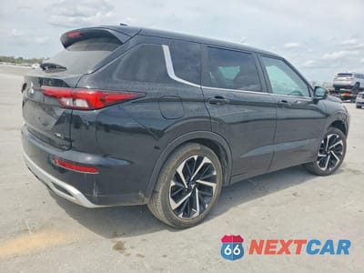 Trzecie zdjęcie samochodu z tyłu: 2023 MITSUBISHI OUTLANDER SE VIN:JA4J3UA86PZ032264 - miniatura