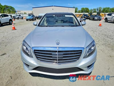 Piąte zdjęcie samochodu w środku: 2015 MERCEDES-BENZ S 550 VIN:WDDUG8CB6FA081605 - miniatura
