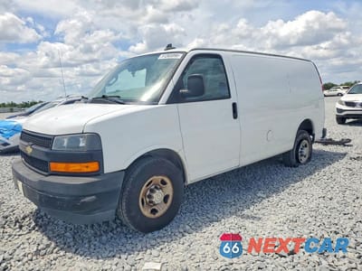 2018 CHEVROLET EXPRESS G2500 1GCWGAFG6J1318863 - główne zdjęcie licytacji z USA - miniatura