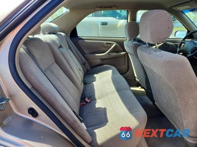 Zdjęcie 10 z 11 samochodu: 2000 TOYOTA CAMRY LE VIN:JT2BG22K9Y0459448 - miniatura