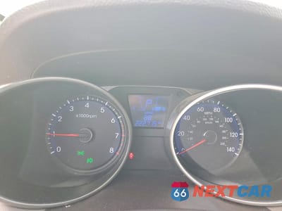 Zdjęcie 9 z 13 samochodu: 2010 HYUNDAI TUCSON LIMITED VIN:KM8JU3AC8AU075232 - miniatura