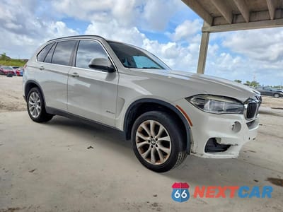 Czwarte zdjęcie samochodu z boku: 2016 BMW X5 SDRIVE35I VIN:5UXKR2C59G0R73064 - miniatura