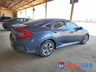 Trzecie zdjęcie samochodu z tyłu: 2017 HONDA CIVIC LX VIN:2HGFC2F5XHH538018 - miniatura