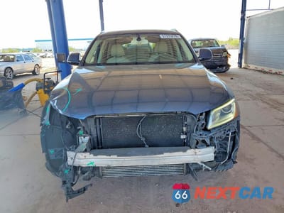 Piąte zdjęcie samochodu w środku: 2017 AUDI Q5 PREMIUM PLUS VIN:WA1L2AFP3HA008675 - miniatura