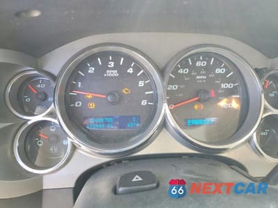 Zdjęcie 9 z 13 samochodu: 2011 CHEVROLET SILVERADO K1500 LT VIN:3GCPKSEA8BG302978 - miniatura