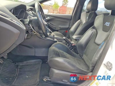 Zdjęcie 7 z 11 samochodu: 2016 FORD FOCUS RS VIN:WF0DP3TH0G4116007 - miniatura