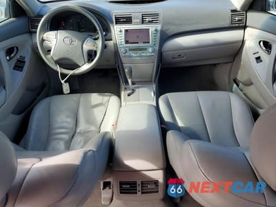 Zdjęcie 8 z 12 samochodu: 2008 TOYOTA CAMRY HYBRID VIN:4T1BB46K28U049476 - miniatura