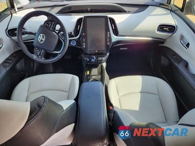 Zdjęcie 8 z 14 samochodu: 2022 TOYOTA PRIUS LIMITED VIN:JTDKAMFU8N3164819 - miniatura