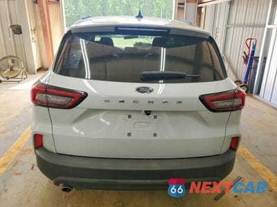 Zdjęcie 6 z 12 samochodu: 2025 FORD ESCAPE ST LINE VIN:1FMCU0MN4SUB31981 - miniatura