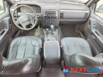 Zdjęcie 8 z 12 samochodu: 2001 JEEP GRAND CHEROKEE LAREDO VIN:1J4GW48N51C561695 - miniatura