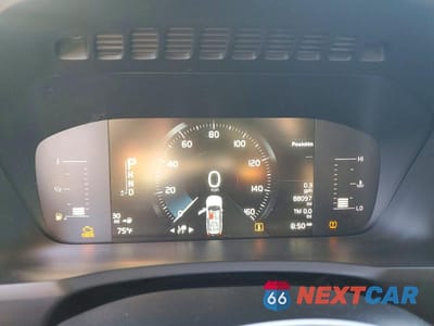 Zdjęcie 9 z 12 samochodu: 2019 VOLVO XC90 T5 MOMENTUM VIN:YV4102PK6K1506398 - miniatura