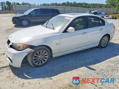 2009 BMW 328 I WBAPH77589NM27246 - główne zdjęcie licytacji z USA - miniatura
