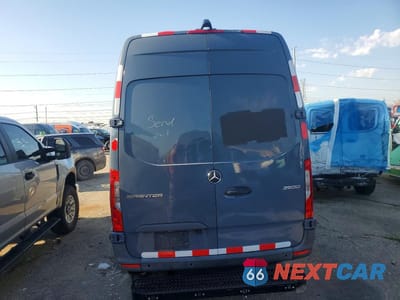 Zdjęcie 6 z 13 samochodu: 2019 MERCEDES BENZ SPRINTER 2500 DELIVERY VAN VIN:WD4PF0CD7KP039843 - miniatura