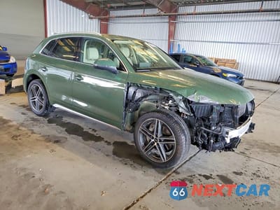 Czwarte zdjęcie samochodu z boku: 2024 AUDI Q5 E PRESTIGE 55 VIN:WA1F2AFY6R2108626 - miniatura