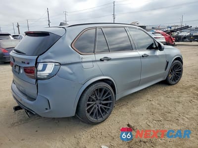 Trzecie zdjęcie samochodu z tyłu: 2016 BMW X5 M VIN:5YMKT6C53G0R77676 - miniatura