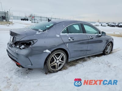 Trzecie zdjęcie samochodu z tyłu: 2015 MERCEDES-BENZ CLA 250 4MATIC VIN:WDDSJ4GB2FN194018 - miniatura