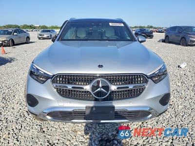 Piąte zdjęcie samochodu w środku: 2023 MERCEDES-BENZ GLC 300 4MATIC VIN:W1NKM4HB0PF052318 - miniatura