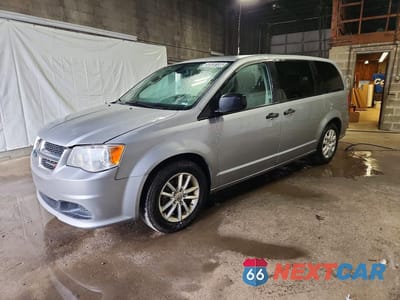 2020 DODGE GRAND CARAVAN SE 2C4RDGBG5LR231596 - główne zdjęcie licytacji z USA - miniatura
