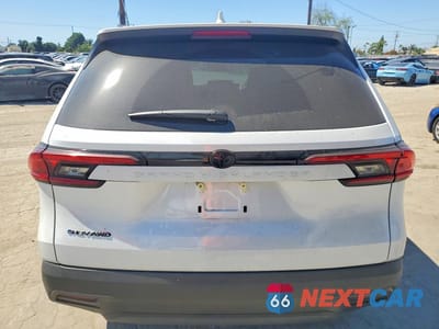 Zdjęcie 6 z 13 samochodu: 2025 TOYOTA GRAND HIGHLANDER HYBRID LE VIN:5TDACAB5XSS042332 - miniatura