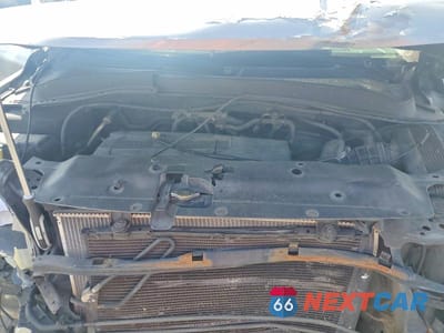 Zdjęcie 12 z 12 samochodu: 2004 HONDA PILOT EX VIN:2HKYF184X4H580400 - miniatura