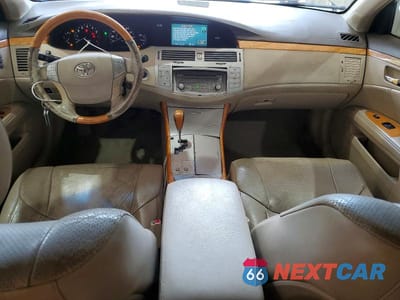 Zdjęcie 8 z 12 samochodu: 2005 TOYOTA AVALON LIMITED VIN:4T1BK36B95U052669 - miniatura