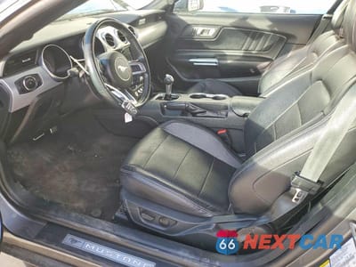 Zdjęcie 7 z 12 samochodu: 2023 FORD MUSTANG VIN:1FATP8UH7P5111669 - miniatura