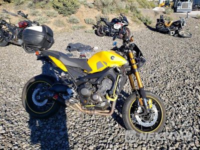 2015 YAMAHA FZ09 JYARN33E9FA007609 - główne zdjęcie licytacji z USA - miniatura