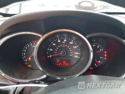 Zdjęcie 9 z 13 samochodu: 2011 KIA SORENTO LX VIN:5XYKTDA20BG110003 - miniatura