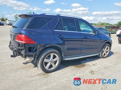 Trzecie zdjęcie samochodu z tyłu: 2018 MERCEDES-BENZ GLE 350 VIN:4JGDA5JB8JB044440 - miniatura