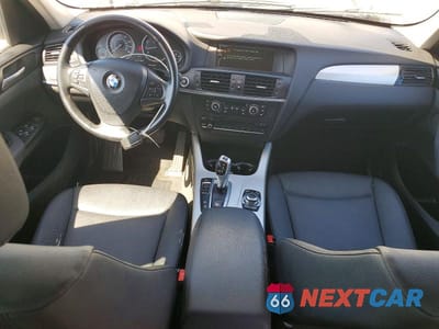 Zdjęcie 8 z 13 samochodu: 2013 BMW X3 XDRIVE28I VIN:5UXWX9C50D0A27126 - miniatura