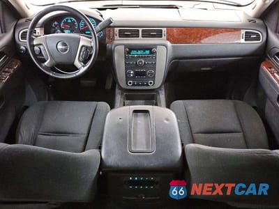 Zdjęcie 8 z 13 samochodu: 2011 GMC YUKON SLE VIN:1GKS2AE00BR273699 - miniatura