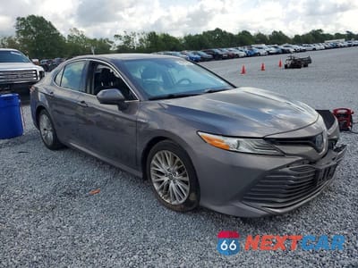 Czwarte zdjęcie samochodu z boku: 2019 TOYOTA CAMRY HYBRID XLE VIN:4T1B21HK9KU516279 - miniatura