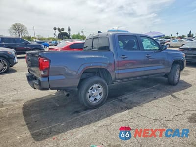 Trzecie zdjęcie samochodu z tyłu: 2022 TOYOTA TACOMA SR VIN:3TYAX5GN9NT051777 - miniatura