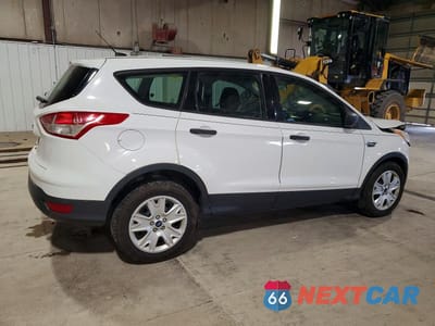 Trzecie zdjęcie samochodu z tyłu: 2014 FORD ESCAPE S VIN:1FMCU0F72EUA12104 - miniatura