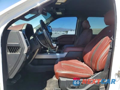 Zdjęcie 7 z 13 samochodu: 2019 FORD F350 SUPER DUTY VIN:1FT8W3BT5KEG44285 - miniatura
