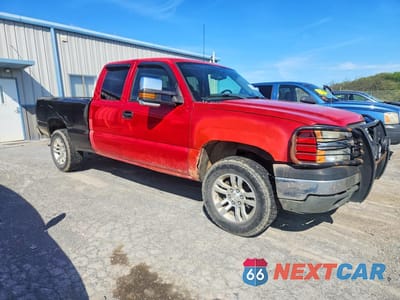 Czwarte zdjęcie samochodu z boku: 2005 CHEVROLET SILVERADO K1500 VIN:2GCEK19B151322880 - miniatura