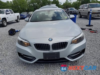 Piąte zdjęcie samochodu w środku: 2016 BMW 228 XI SULEV VIN:WBA1G9C5XGV598622 - miniatura