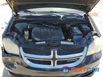 Zdjęcie 12 z 13 samochodu: 2011 DODGE GRAND CARAVAN CREW VIN:2D4RN5DGXBR697377 - miniatura