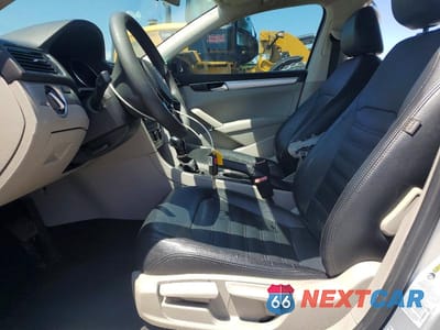 Zdjęcie 7 z 12 samochodu: 2017 VOLKSWAGEN PASSAT S VIN:1VWAT7A3XHC031759 - miniatura
