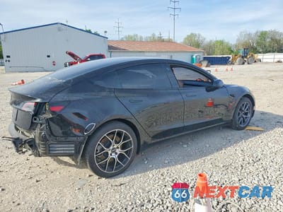 Trzecie zdjęcie samochodu z tyłu: 2023 TESLA MODEL 3 VIN:5YJ3E1EAXPF625281 - miniatura
