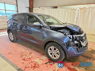 Czwarte zdjęcie samochodu z boku: 2011 KIA SPORTAGE LX VIN:KNDPBCA21B7097858 - miniatura