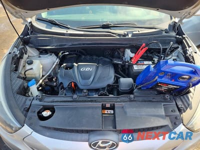 Zdjęcie 12 z 13 samochodu: 2015 HYUNDAI TUCSON SE VIN:KM8JUCAG9FU972277 - miniatura