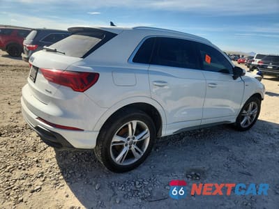 Trzecie zdjęcie samochodu z tyłu: 2020 AUDI Q3 PREMIUM S LINE VIN:WA1DECF30L1123747 - miniatura