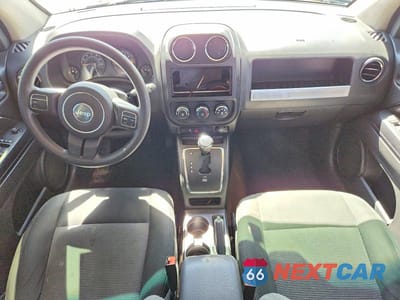 Zdjęcie 8 z 13 samochodu: 2014 JEEP COMPASS SPORT VIN:1C4NJCBA0ED595085 - miniatura
