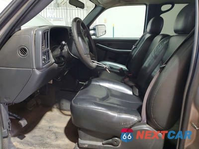 Zdjęcie 7 z 13 samochodu: 2007 GMC SIERRA K2500 HEAVY DUTY VIN:1GTHK23U97F135041 - miniatura