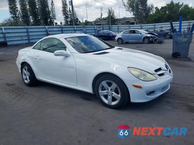 Czwarte zdjęcie samochodu z boku: 2006 MERCEDES-BENZ SLK 280 VIN:WDBWK54FX6F093419 - miniatura